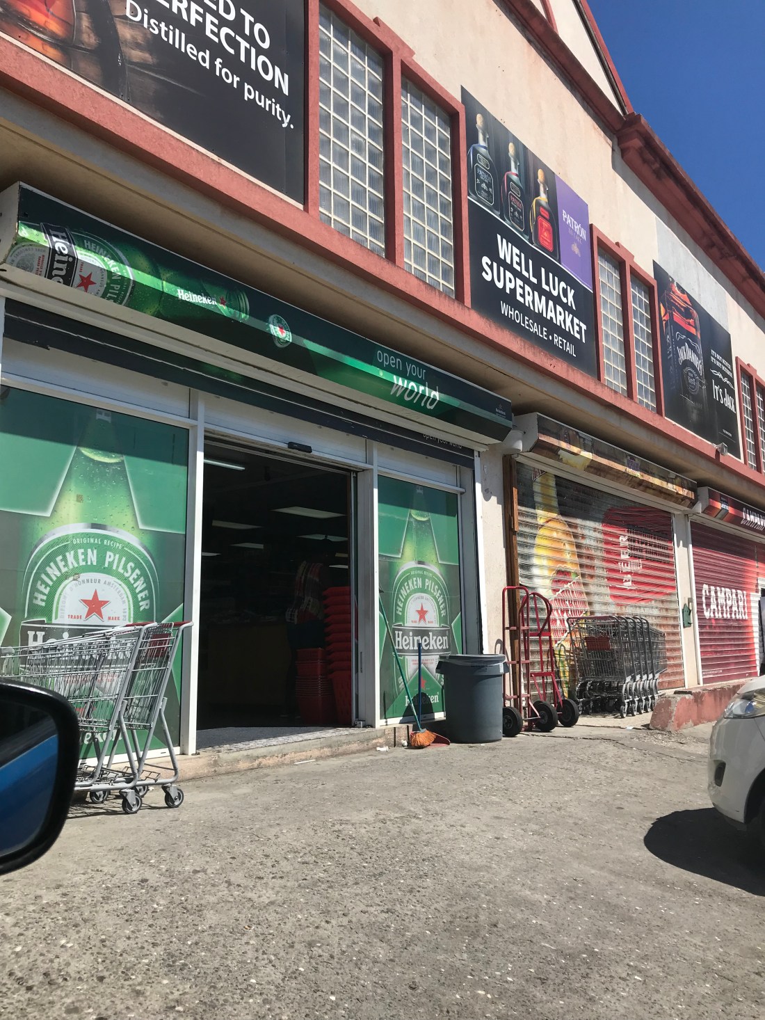 34F6E5D9-A864-4A6B-8191-A0A84BFB9755